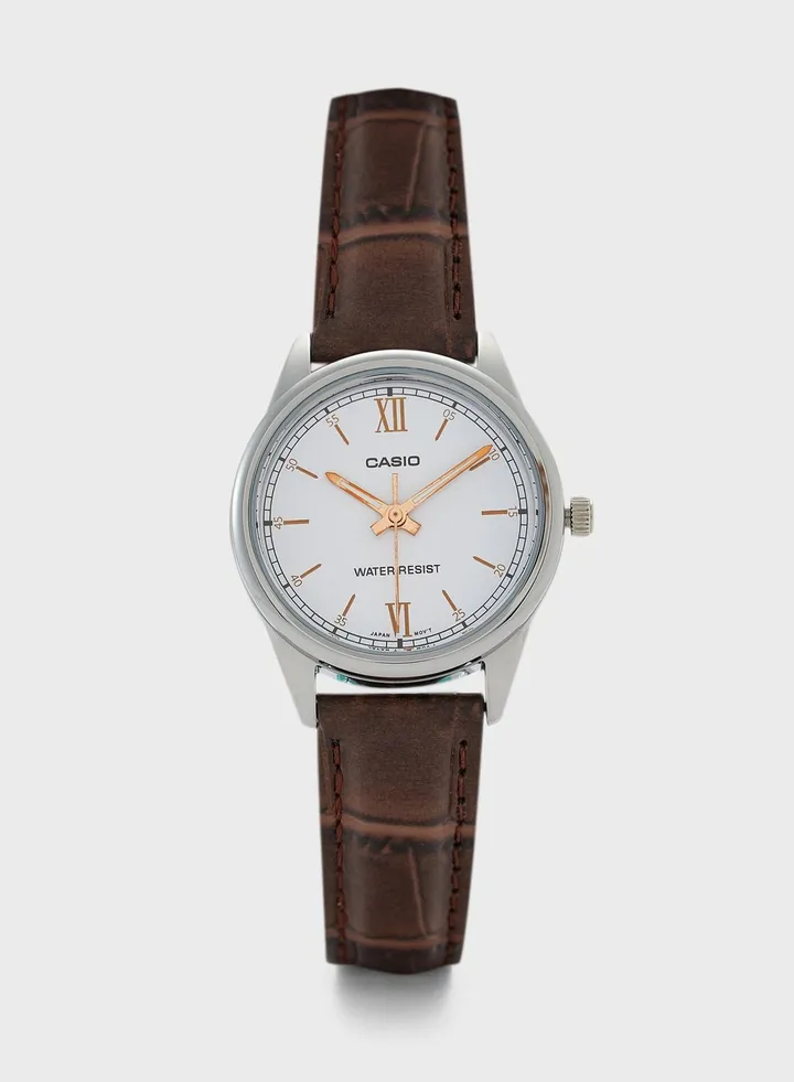 Leather Strap Analog Watch