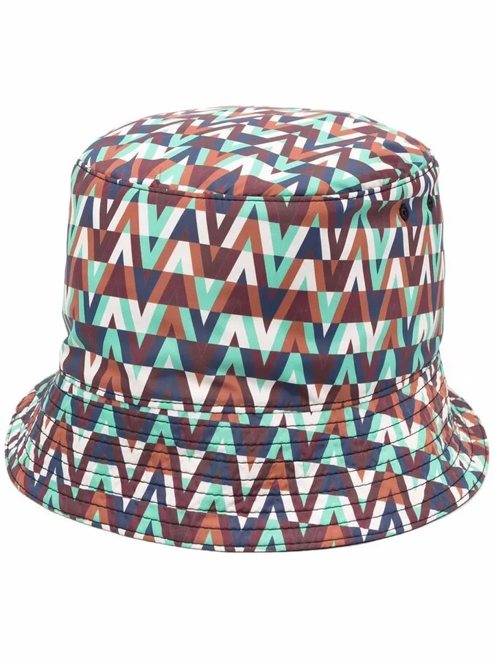 Optical Valentino bucket hat