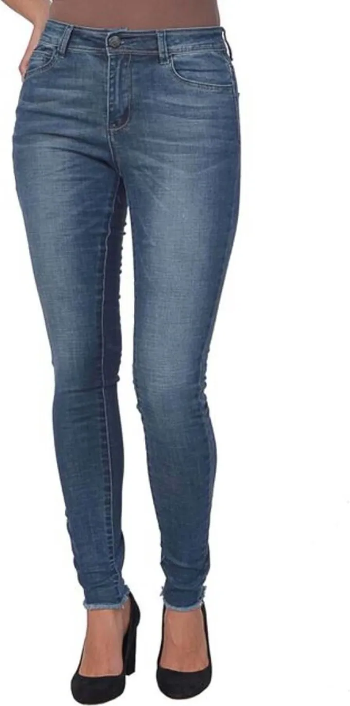 Alexa Jeans in Distressed Antique Blue