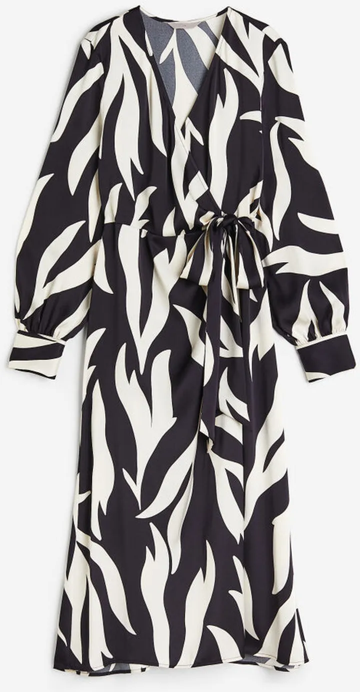 Balloon-sleeved Wrap Dress