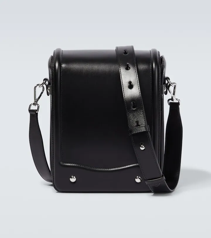 Ransel leather shoulder bag