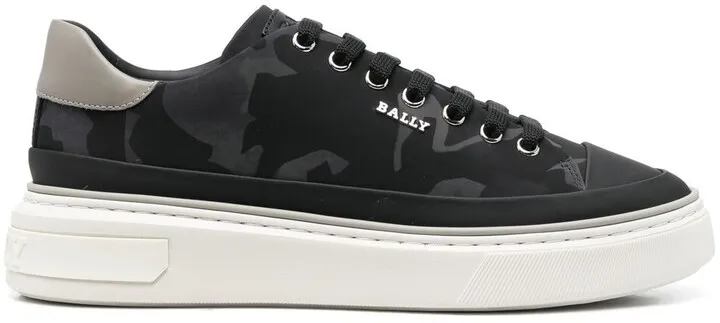Graphic-Print Low-Top Sneakers