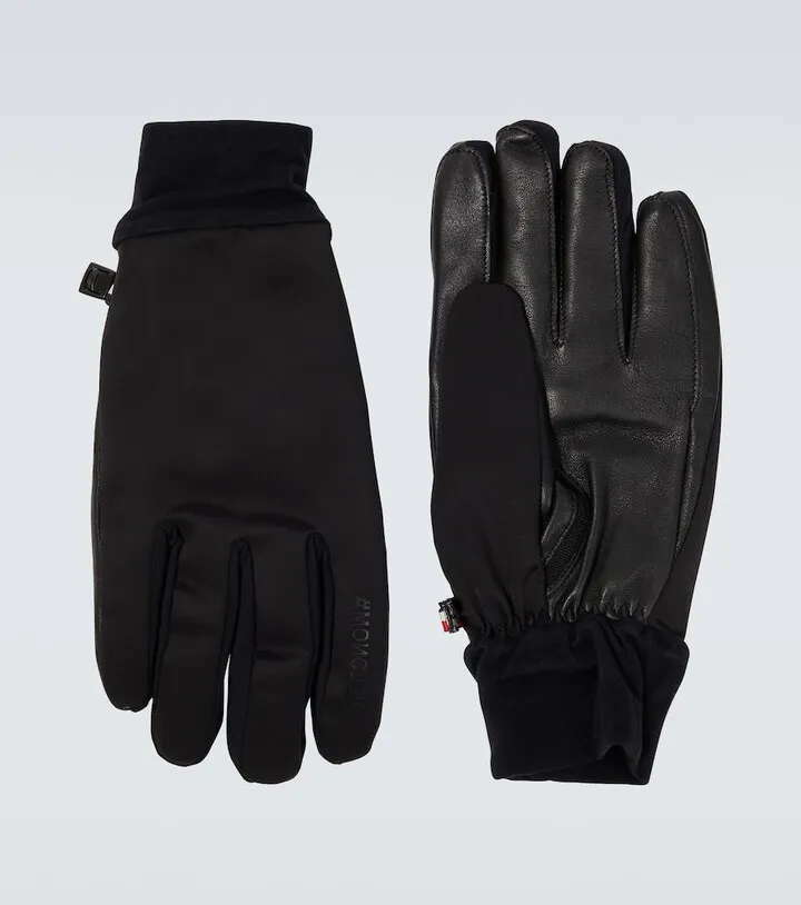 Logo gloves