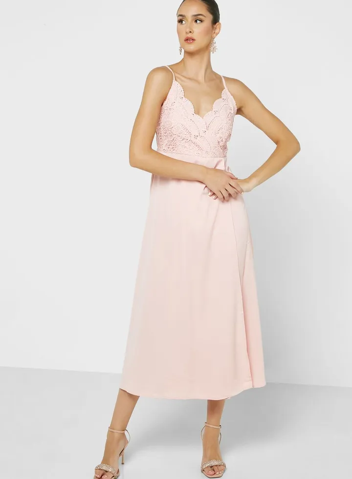 Lace Detail Chiffon Dress