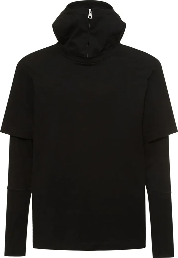 Hooded long sleeve t-shirt