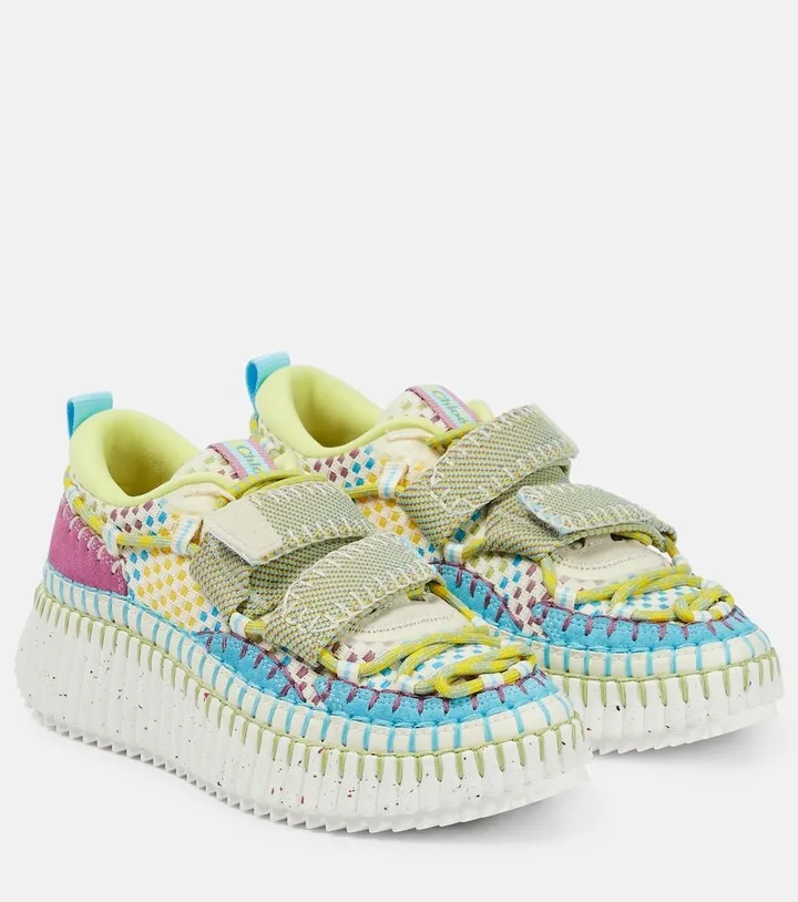 Nama slip-on sneakers