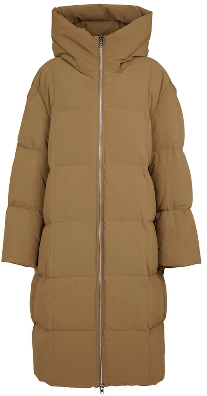 Saylor quilted down coat