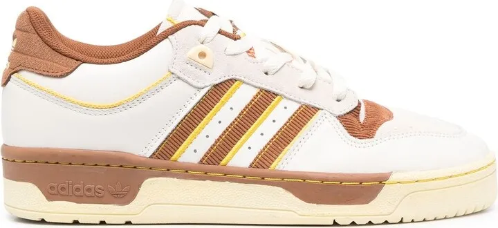 Stripe-Detail Low-Top Sneakers