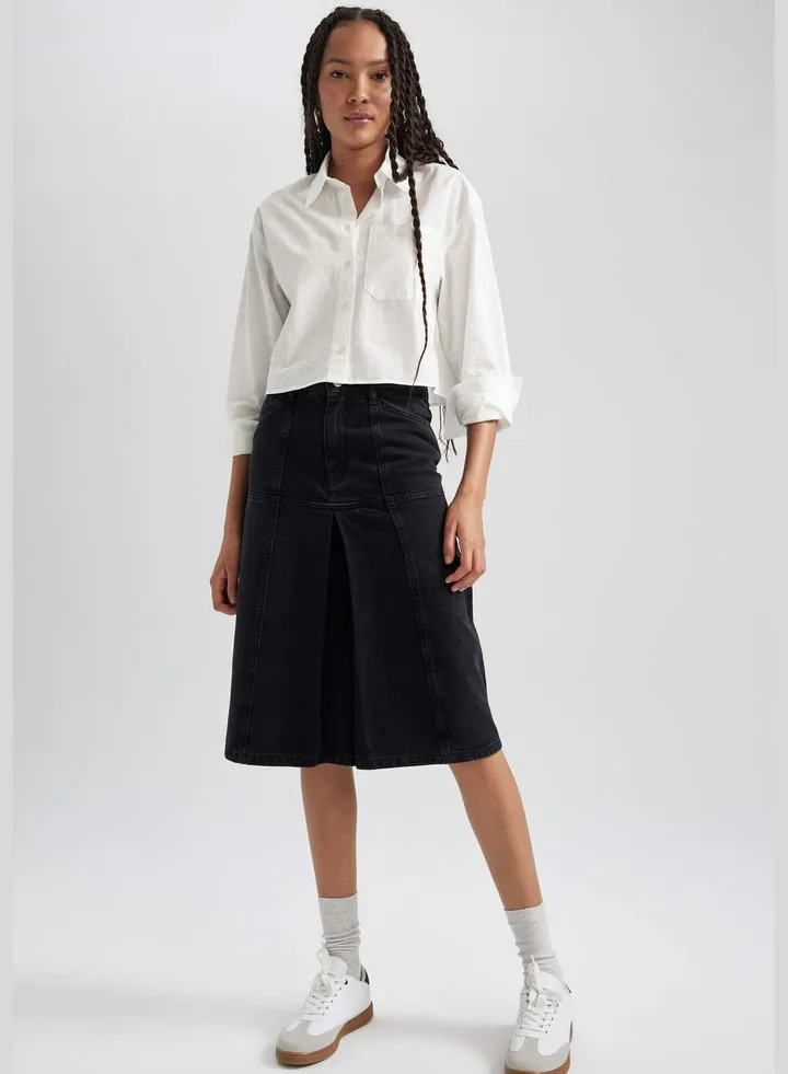 Woman Denim Skirt