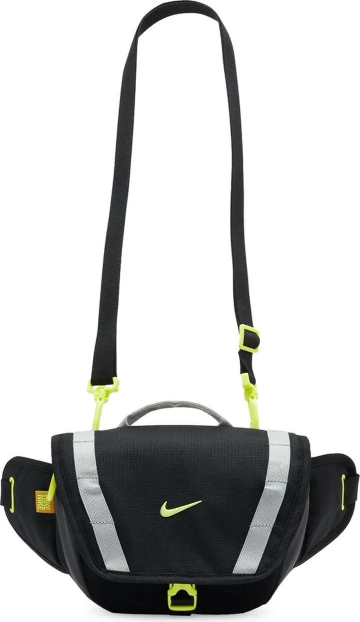 Hike Convertible Belt Bag