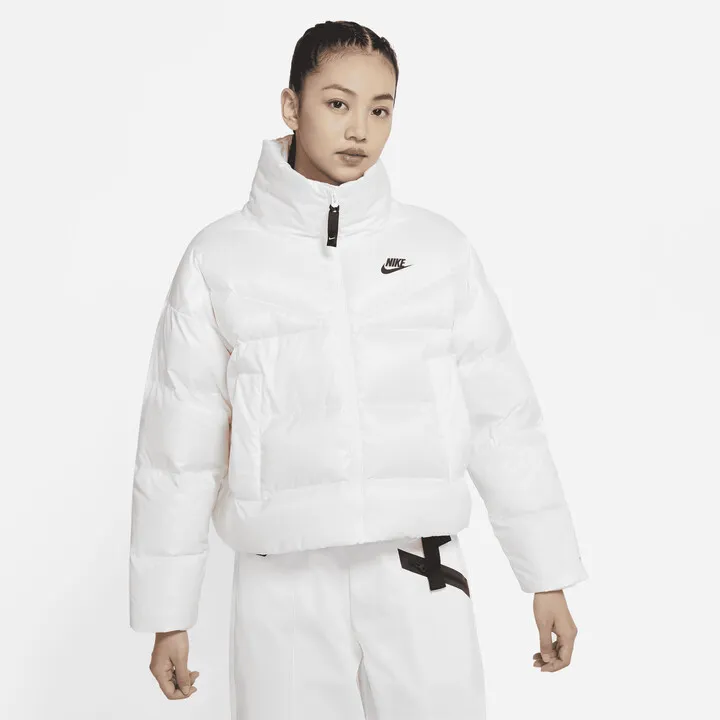 Women's Nike Sportswear Therma-FIT City Series Jacket in White