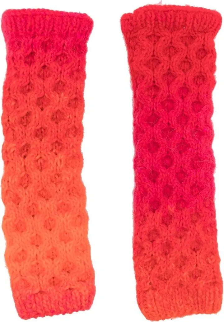 Chunky-Knit Fingerless Gloves