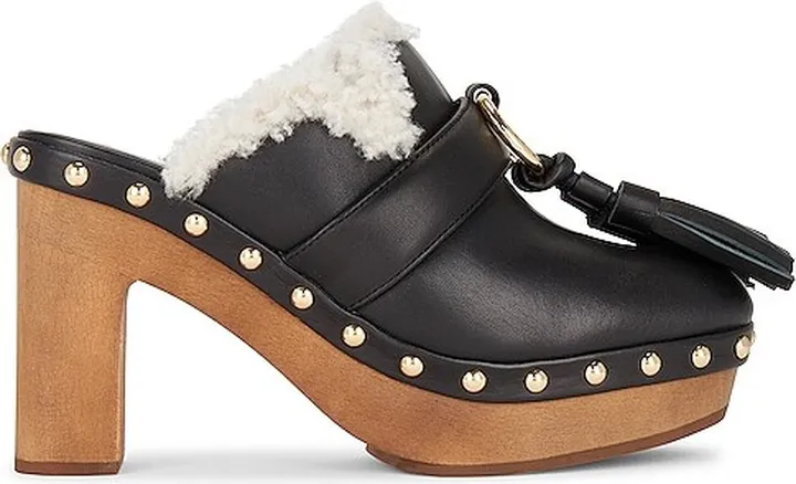 Vera Tassel Clog