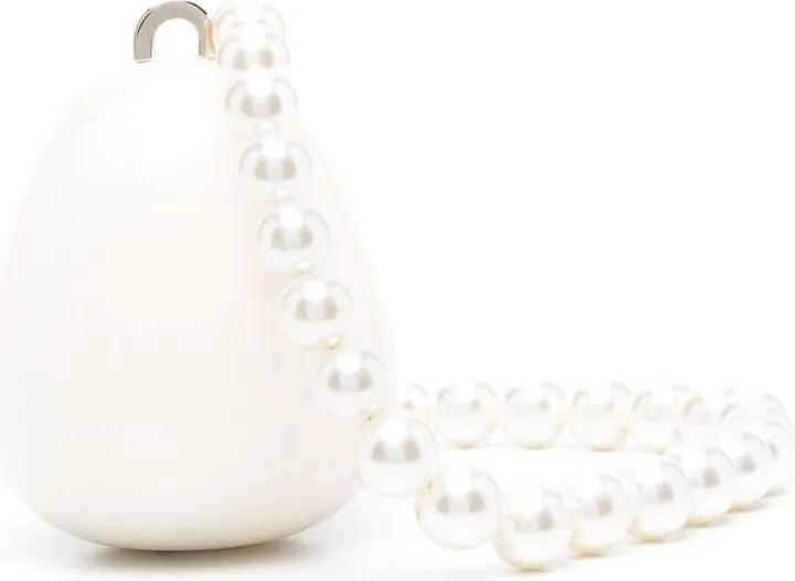 Egg pearl tote bag