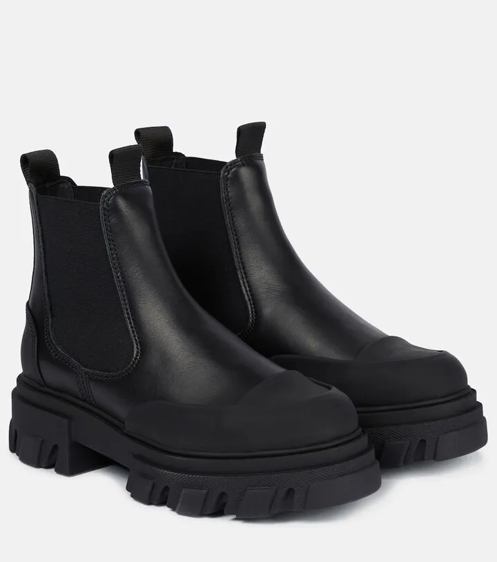 Low-rise leather Chelsea boots