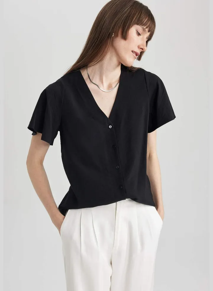 Woman V Neck Woven Short Sleeve Blouse