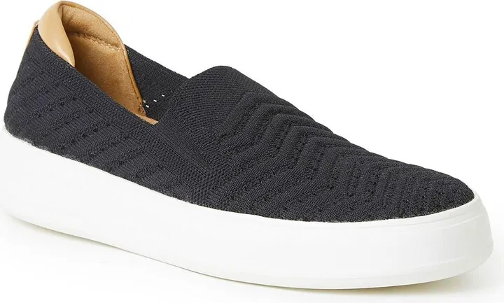 Sophie Womens Casual Round Toe Slip-On Sneakers