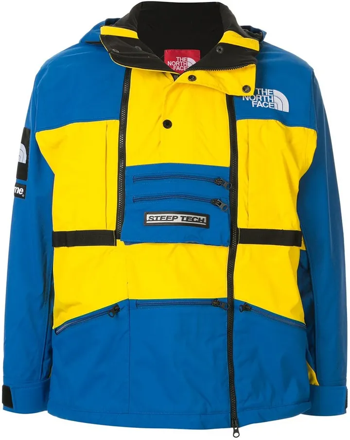 Step Tech hooded jacket