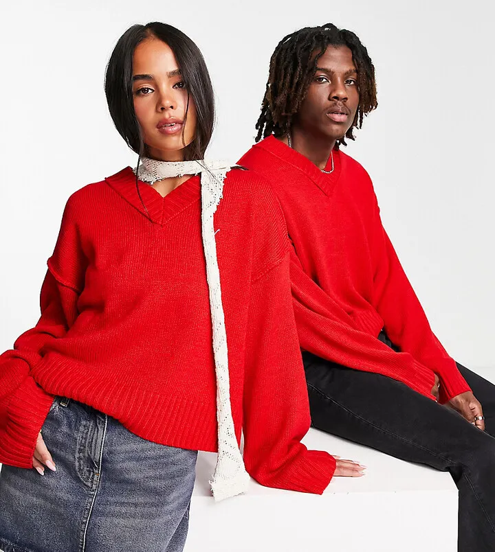 COLLUSION Unisex exposed seam v-neck sweater in bright red