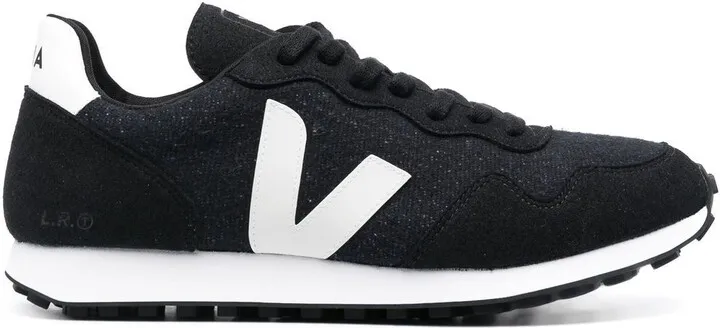 Logo-Patch Low-Top Sneakers