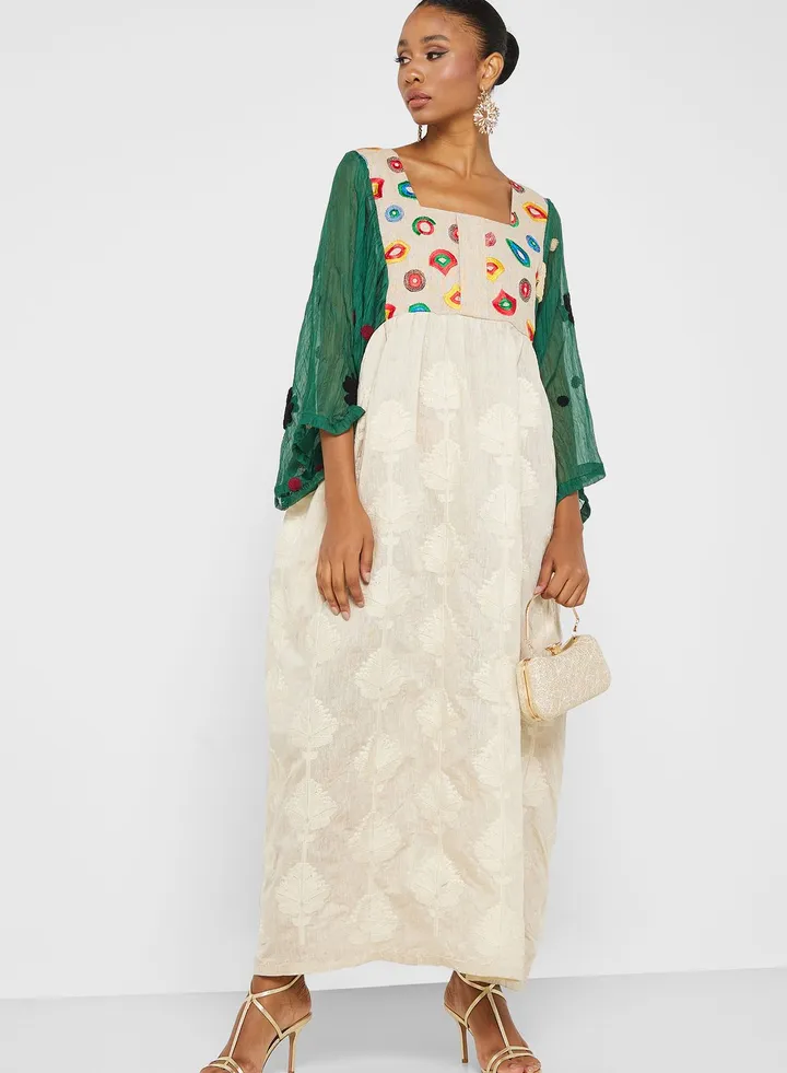 Embroidered Square Neck Jalabiya