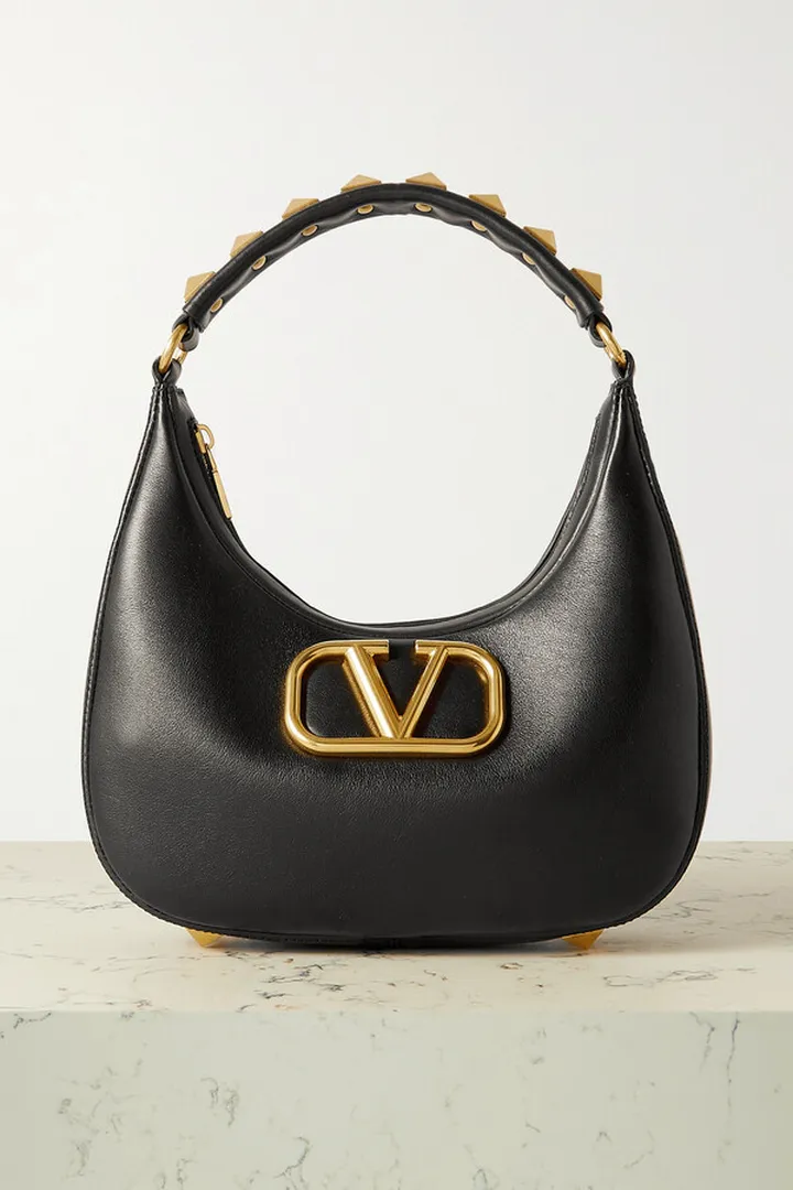 Valentino Garavani - Valentino Garavani Stud Sign Embellished Leather Shoulder Bag - Black