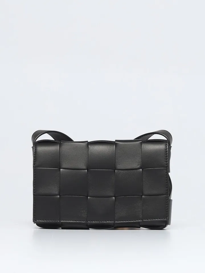 Bottega Veneta Cassette bag in woven leather