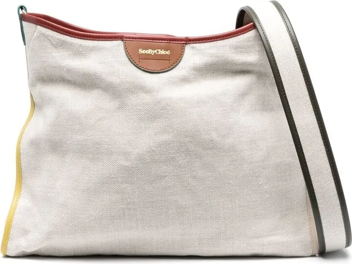 Logo-Detail Shoulder Bag