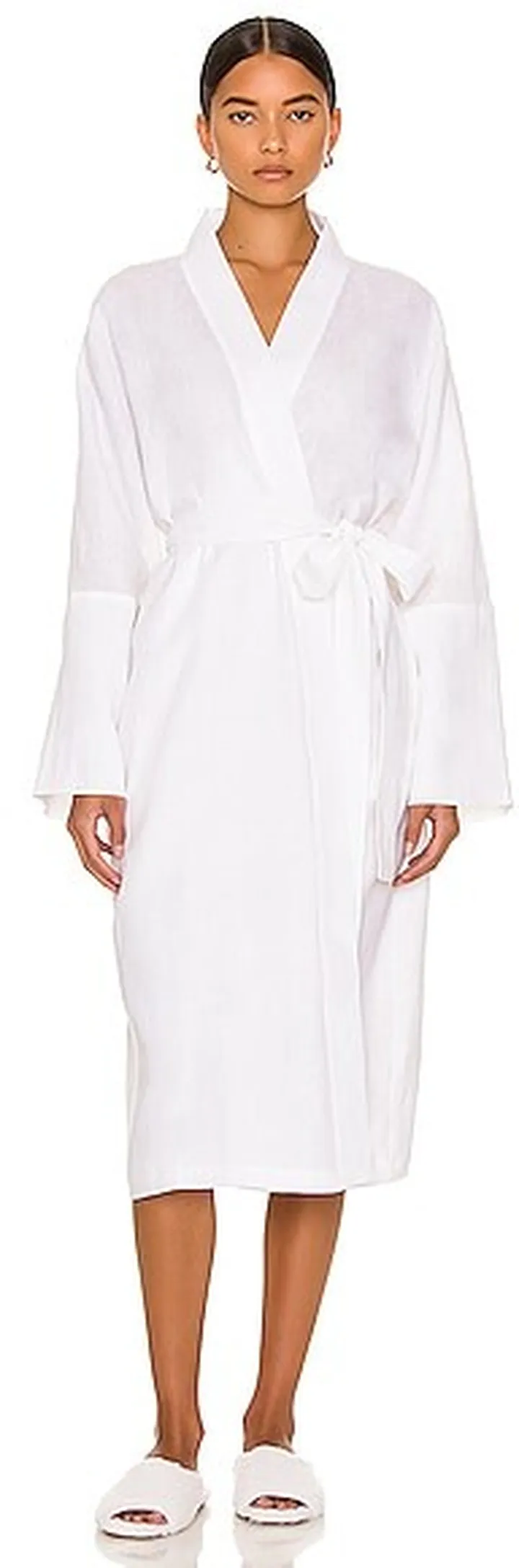 ASCENO The Athens Robe in White