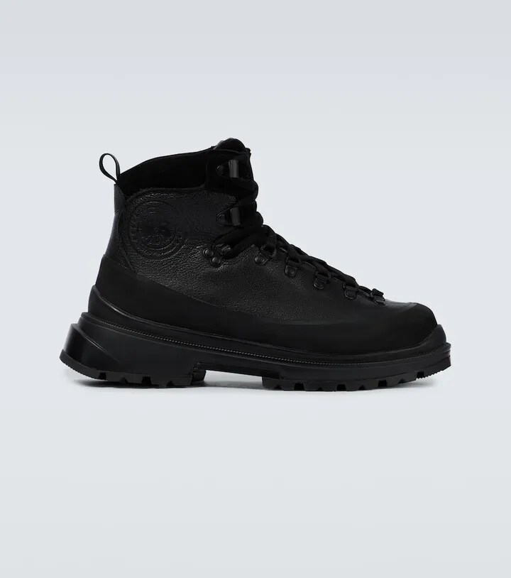 Journey hiking boots