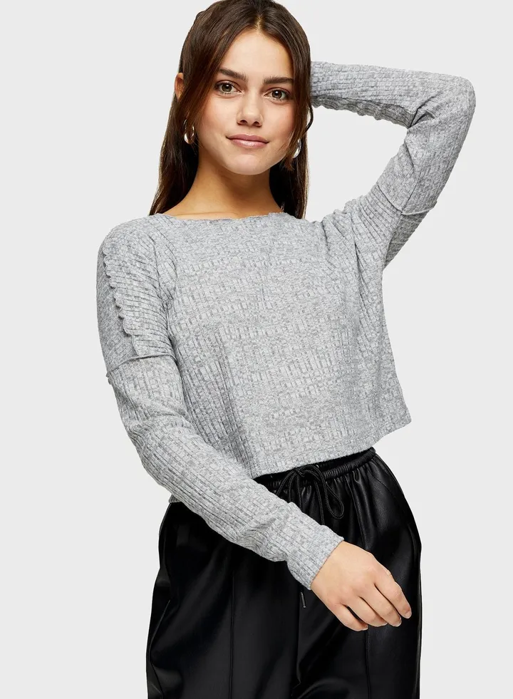 Round Neck Sweatshirt