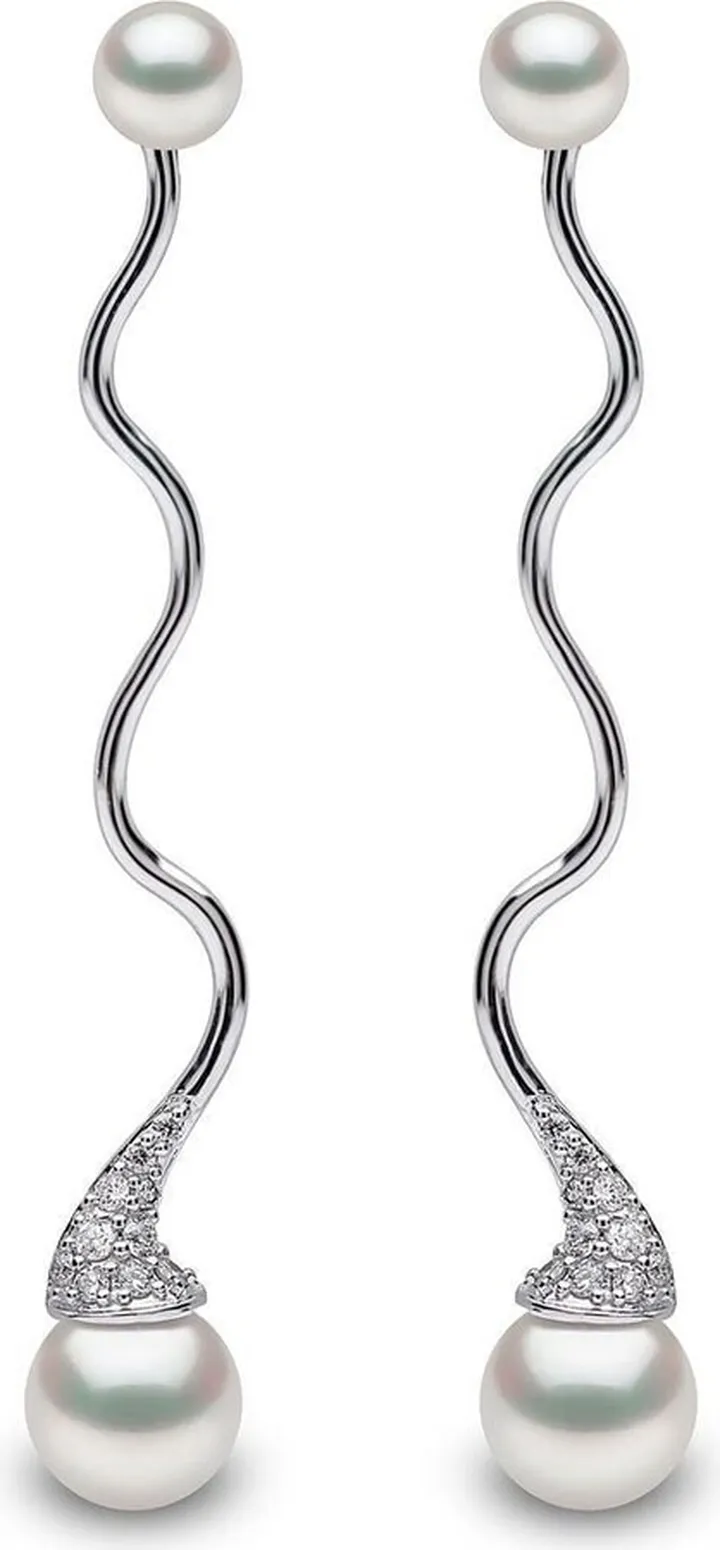 18kt white gold Sleek Akoya pearl and diamond earrings