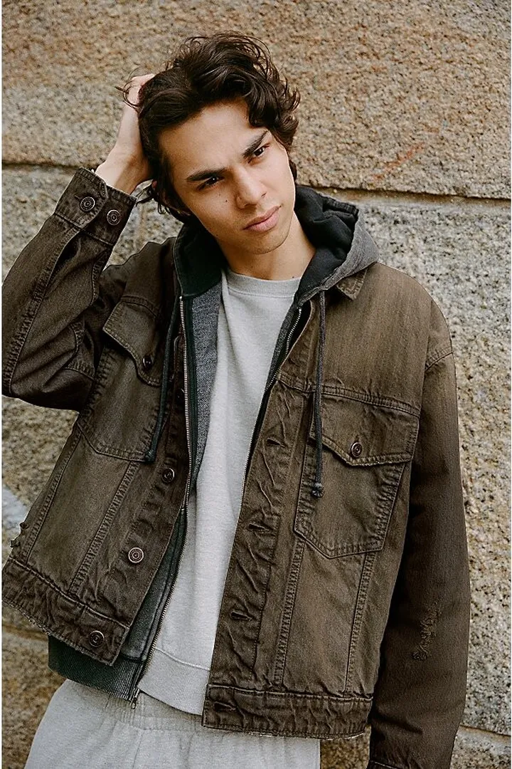 BDG Relaxed Denim Trucker Jacket