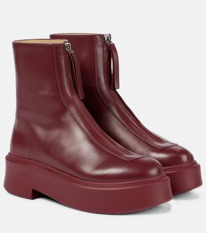 Zipped 1 leather ankle boots
