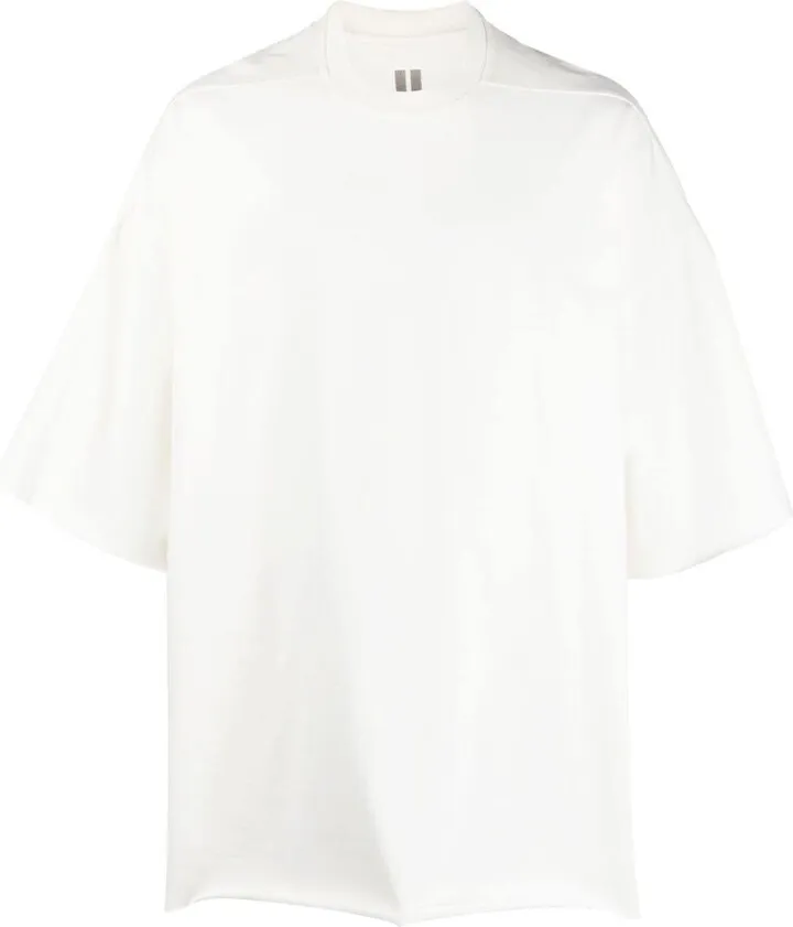 plain oversize T-shirt
