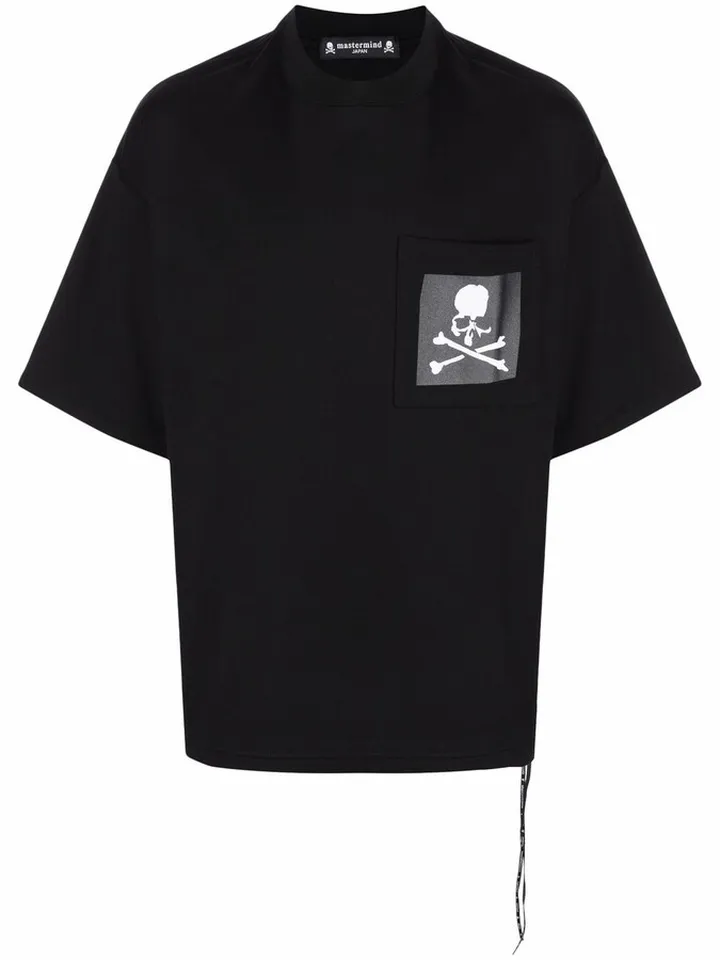 skull and crossbones pocket T-shirt