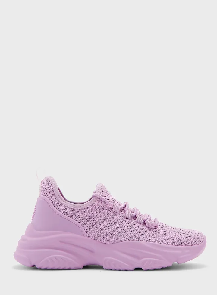 Trixi Low Top Sneakers