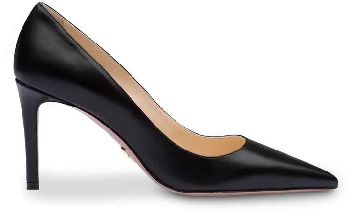 Pointed Pumps
