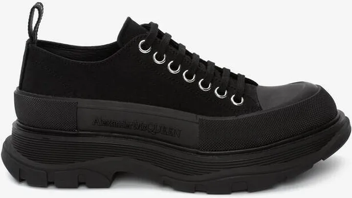 Women's Tread Slick Lace Up In Black
