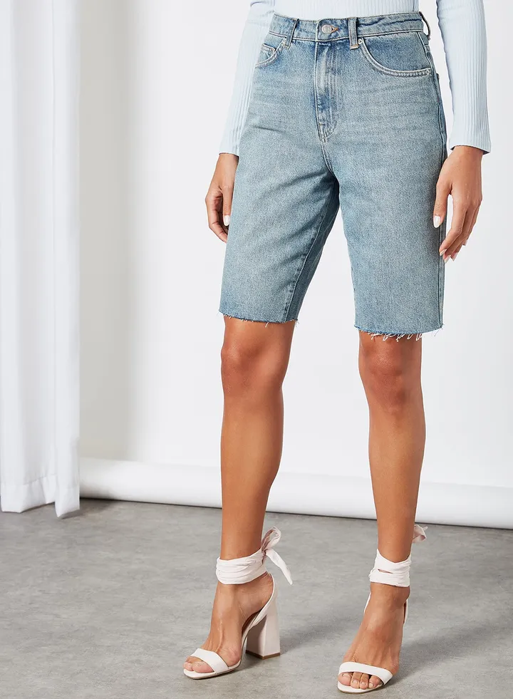 Frayed Hem Denim Shorts Light Blue
