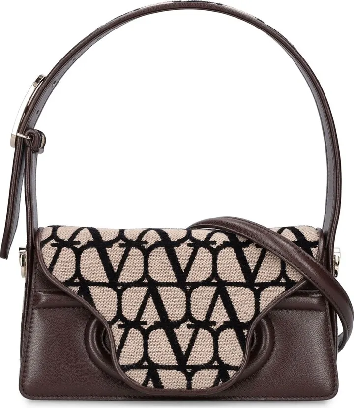 Sculpture small shoulder bag