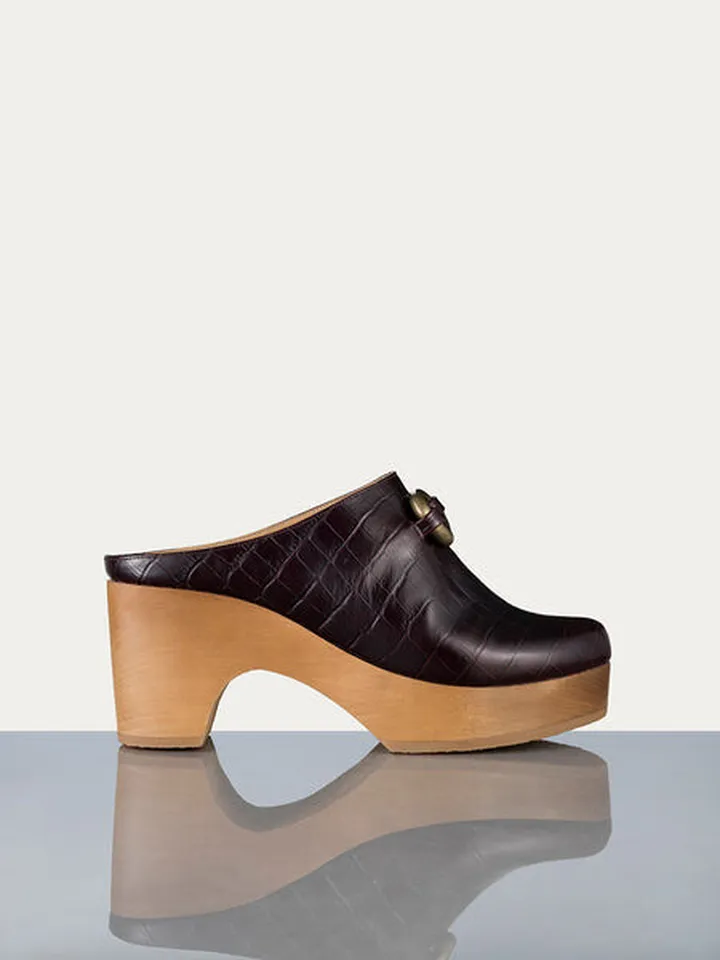 Le Ione Clog Chocolate Croc