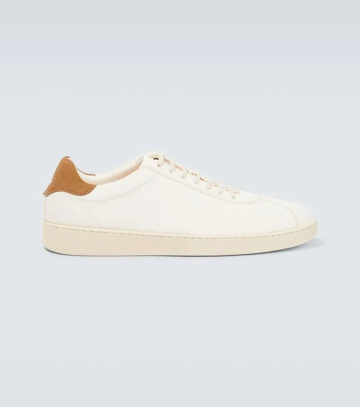 Leather low-top sneakers