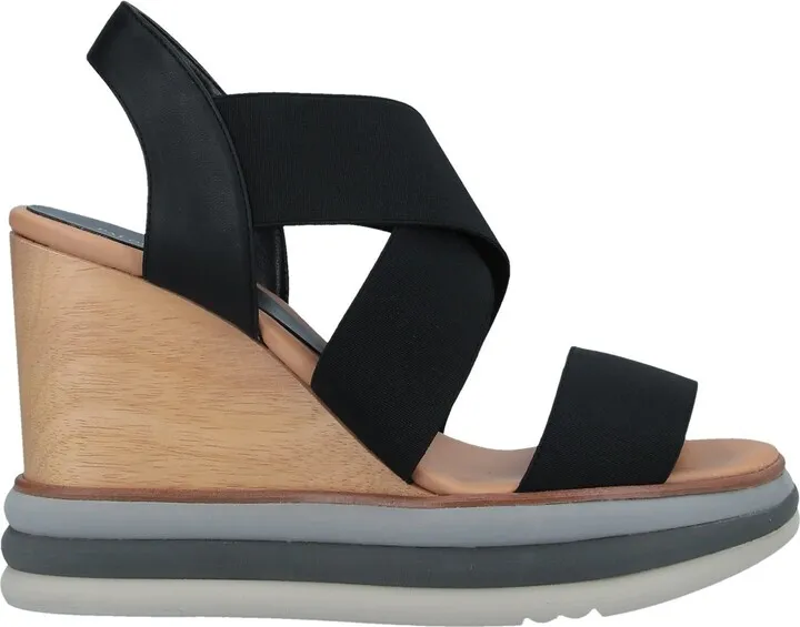 Mules & Clogs Black