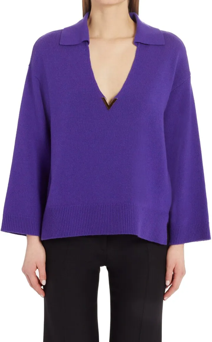 Logo V-Neck Cashmere Sweater