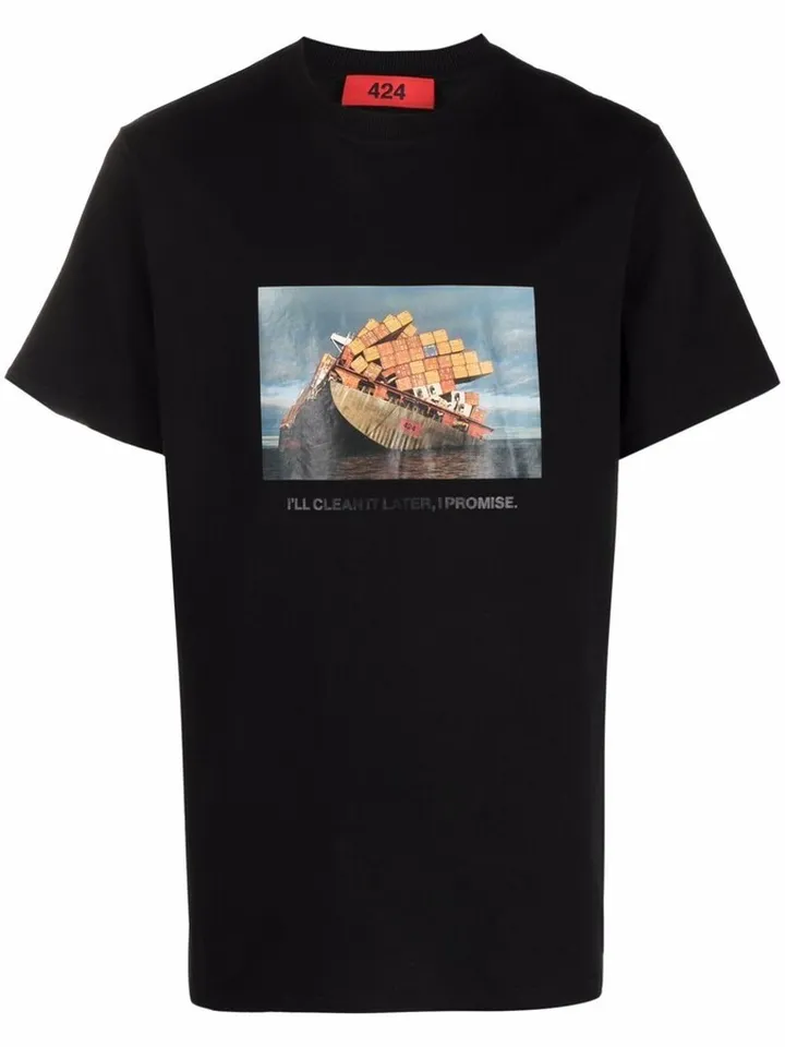photograph-print T-shirt