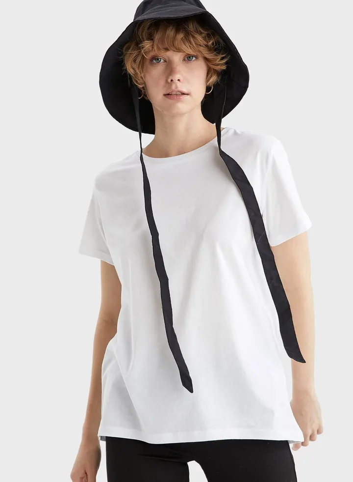 Knitted Round Neck T-Shirt