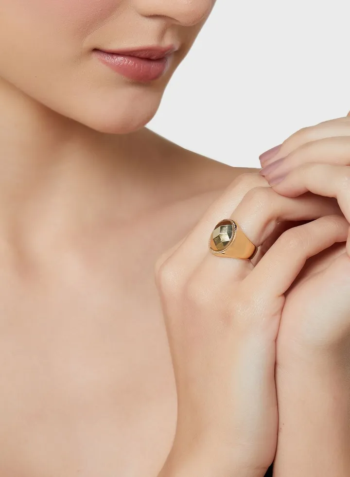 Vintage Inspired Crystal Ring