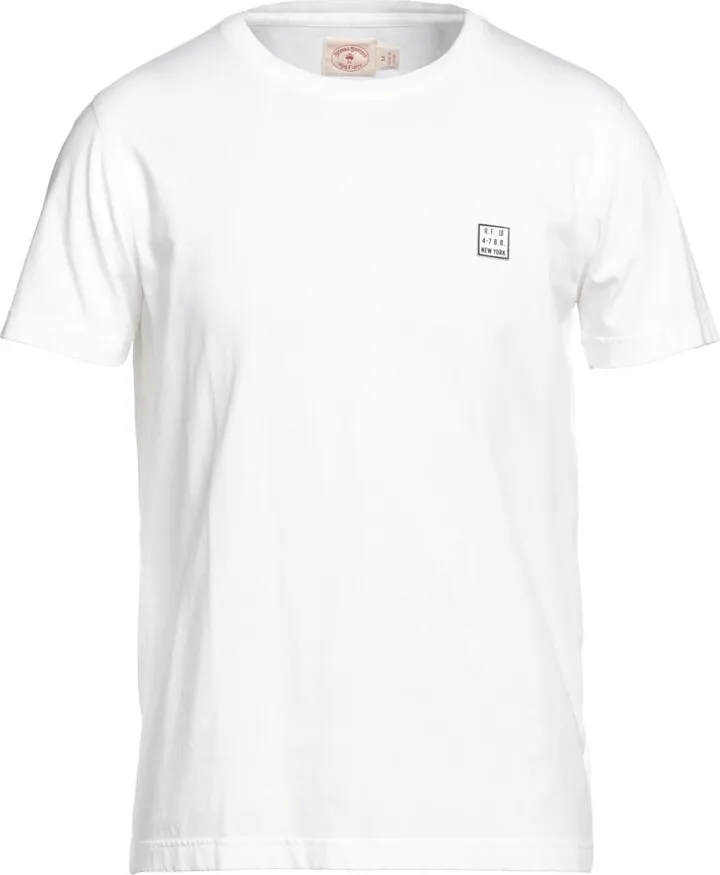 T-shirt White