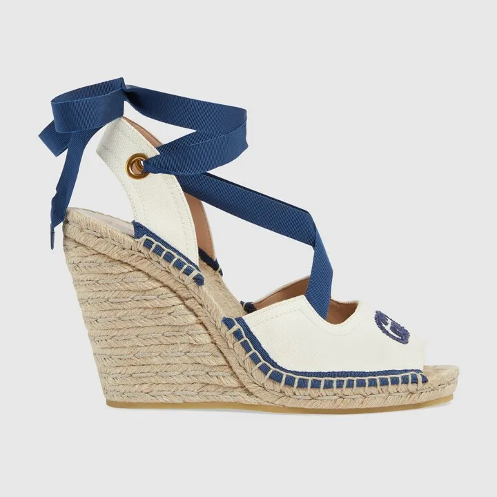 Women's espadrille with ribbon tie